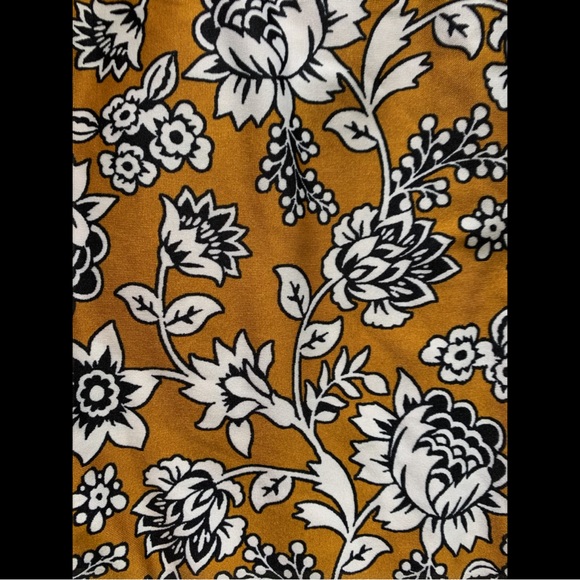 *NWT Women’s palazzo pants SIZE XS NWT* - Picture 4 of 9